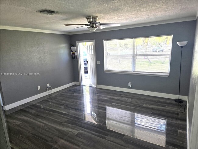 Photo - 2190 NE 1st Ln