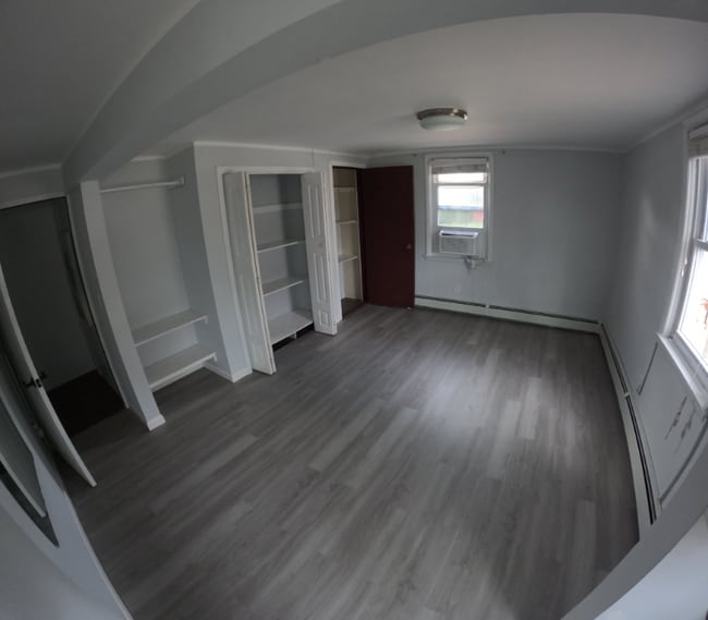 Photo - 729 Sharon Ave