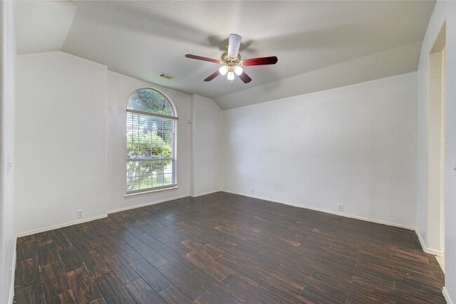 Photo - 14027 Coveney Dr