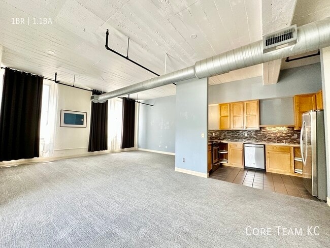 Photo - 523 Grand Blvd Unit 2E