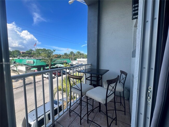 Photo - 2734 Bird Ave Unit 202