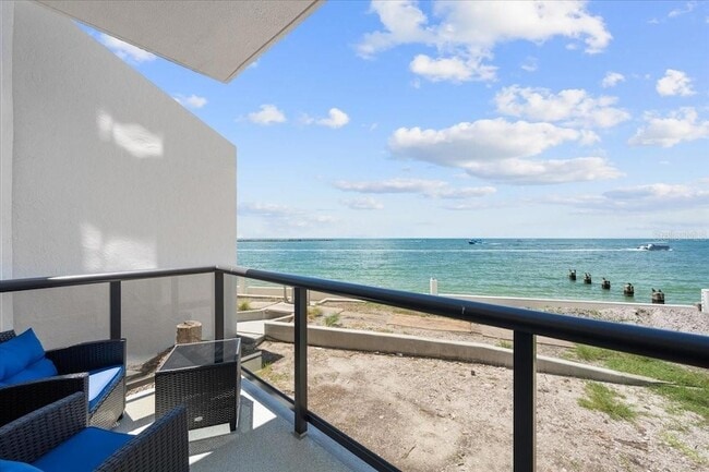440 S Gulfview Blvd Unit 207