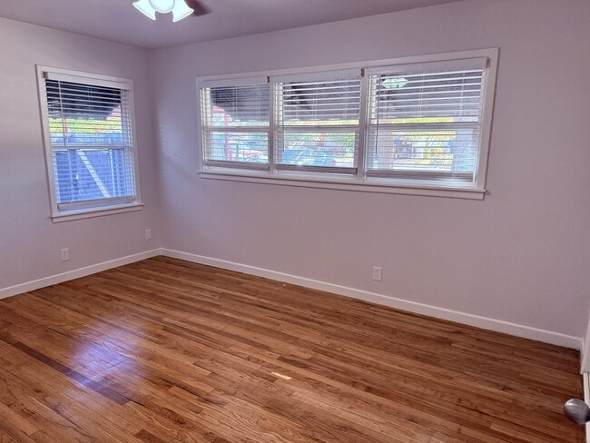 Photo - 4210 37th St