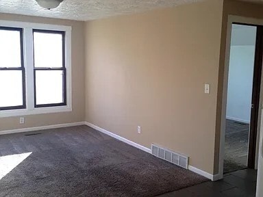 Photo - 203 S Covell Ave