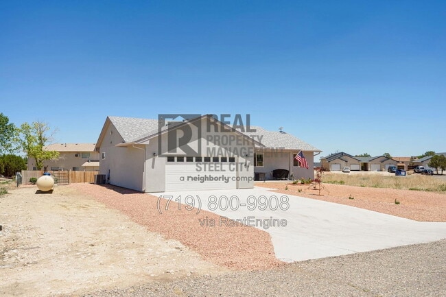 Photo - 449 S Laporte Dr