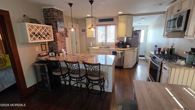 Photo - 318 18th Ave