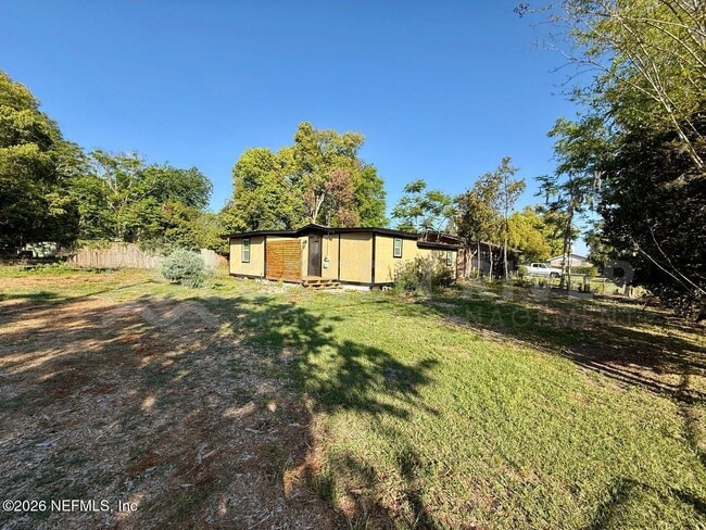 Building Photo - 403 Highland Ave S