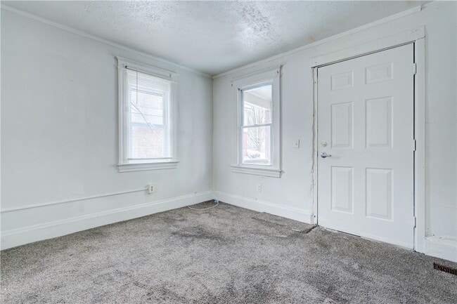 Photo - 127 Rosewood Terrace