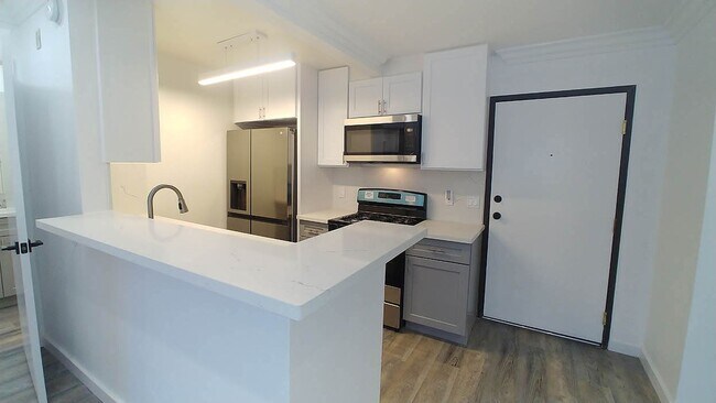 Photo - 20/20 Villa Apts