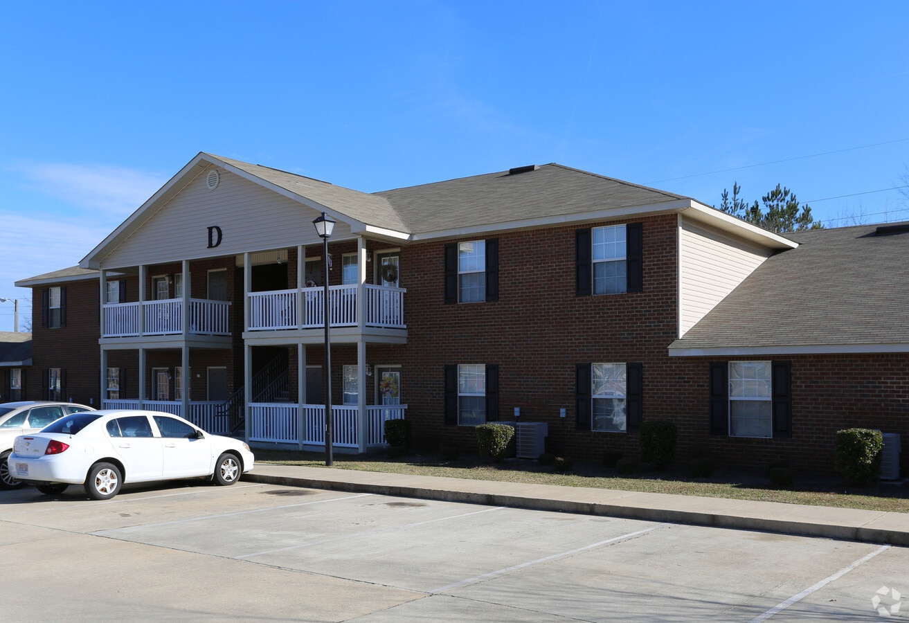 Timber Trail Apartments Auburn, AL