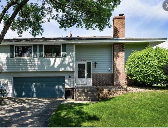 exterior // end unit with yard space
