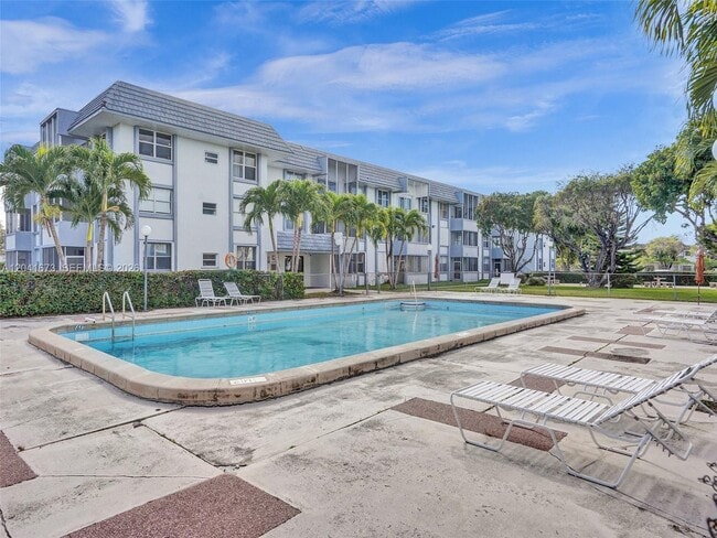 Photo - 6705 NW 169th St Unit C112
