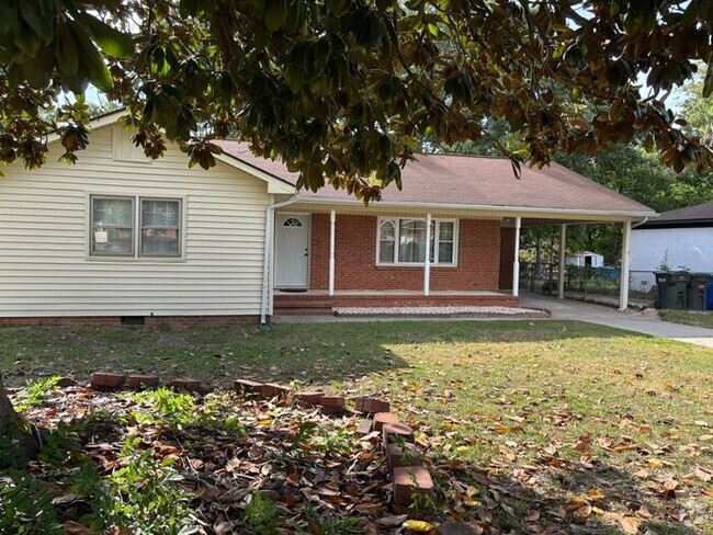 Building Photo - 707 Bronco Rd Rental
