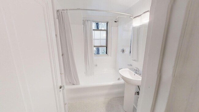 Photo - 1401 Beacon St Unit 207