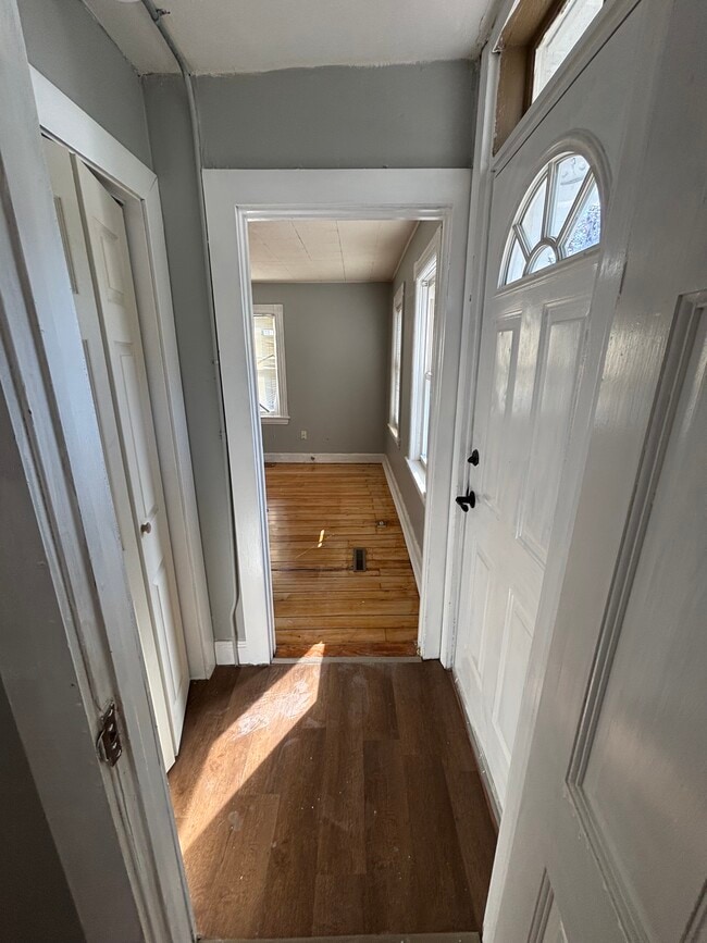 Photo - 50 Adelaide Ave Unit 50 Adelaide Ave #1