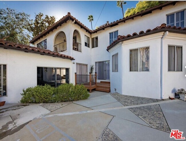 Photo - 1530 Valley View Rd