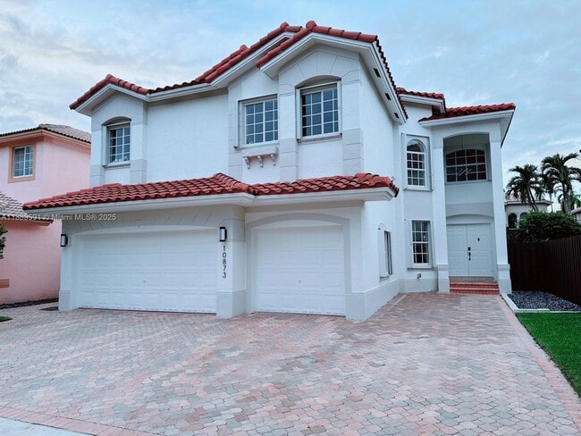 Building Photo - 10873 NW 71st St Rental