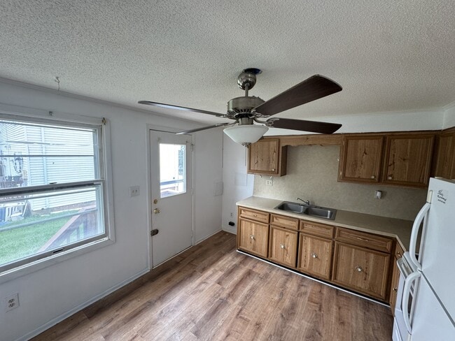 Photo - 138 Ruby St
