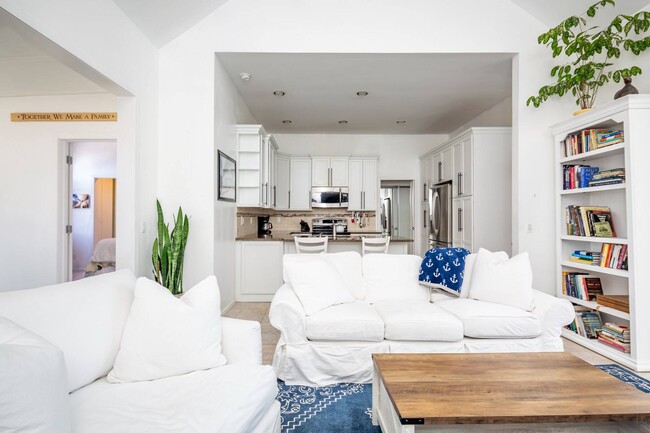 Photo - 400 Noyack Rd Condo Unit A3 A3