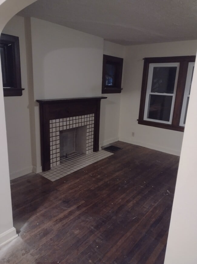 Photo - 875 Sheridan Avenue