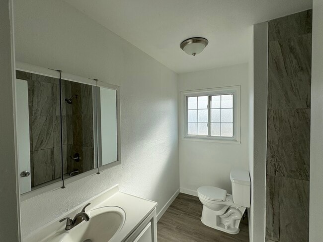 Photo - 1314 Richards Ave