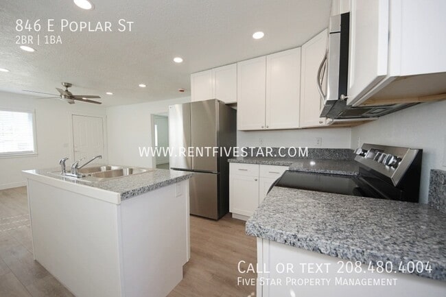 Photo - 846 E Poplar St