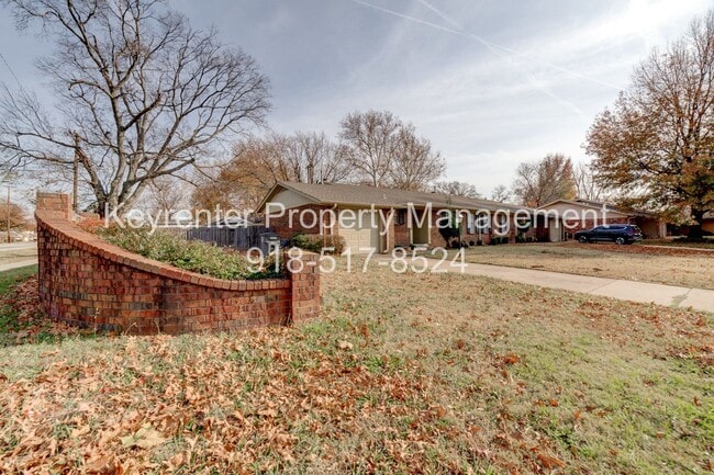 Photo - Beautiful 2bed/2bath Duplex!!