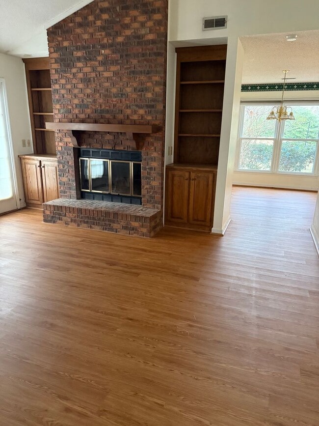 Photo - One Level Condo Convenient to Battleground Ave