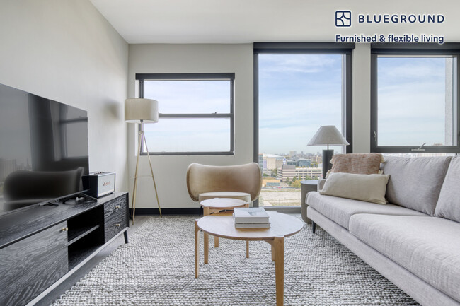 Photo - 1922 W Ogden Ave Apartment Unit FL15-ID465