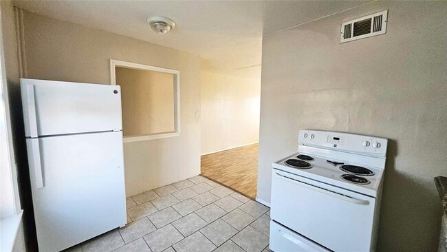 Photo - 1133 N Purdue Ave