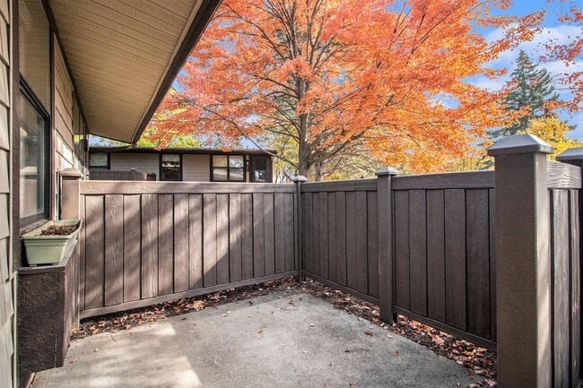 Arrowhead Apartments