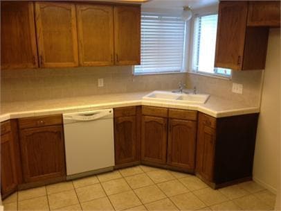 Photo - 511 N Velie Ct