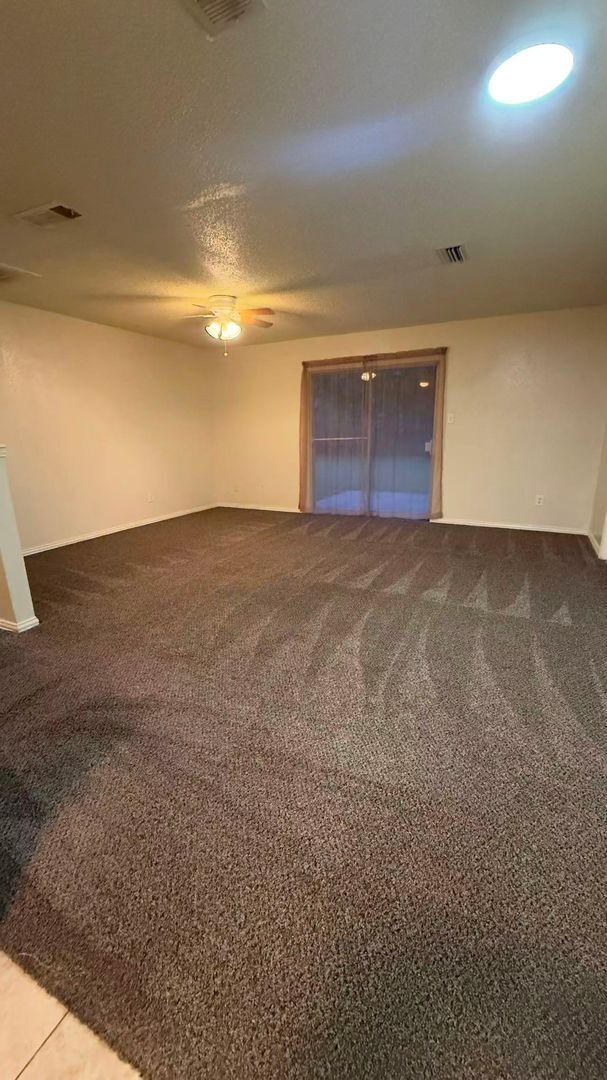 Photo - Beautiful 3 Bedroom 2 Bathroom in Rowlett!