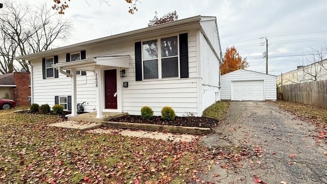 Building Photo - 2608 N Routiers Ave