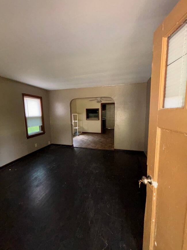 Photo - 2616 E Logan St