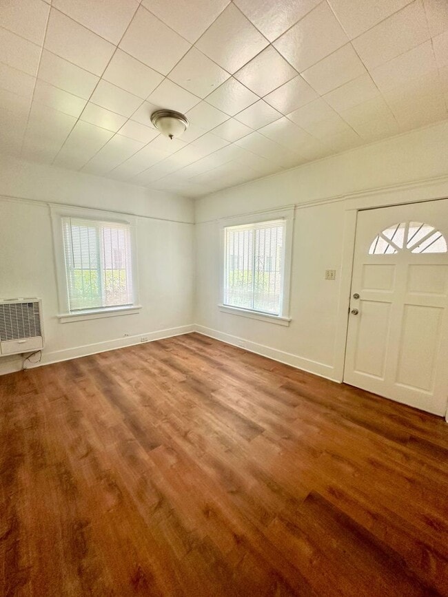 Photo - 732-738 Gaviota LB Unidad 738