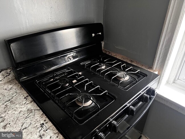 Photo - 211 S 53rd St