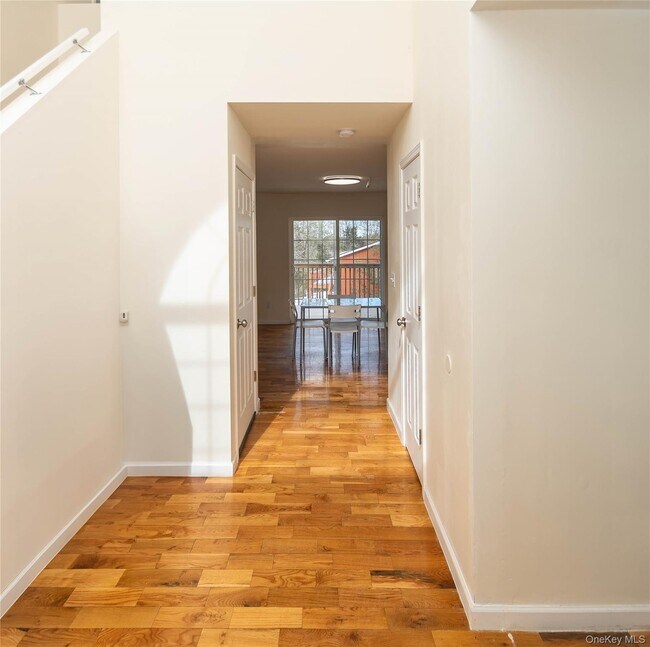 62 Bristol Cir