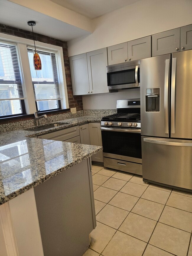 Building Photo - 7518 Cromwell Dr Rental