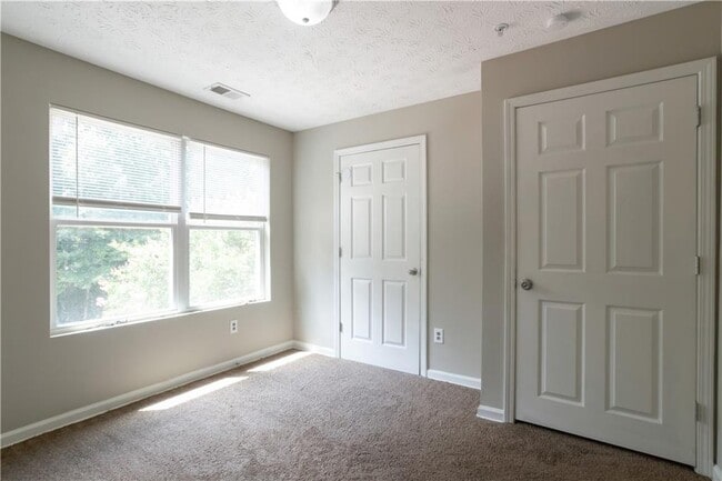 Photo - 6302 Fairington Village Dr