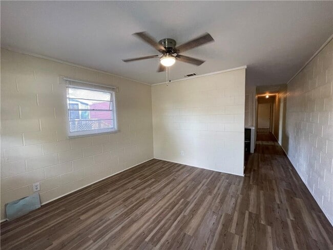 Building Photo - 1622.5 Martin Luther King Jr Blvd Rental