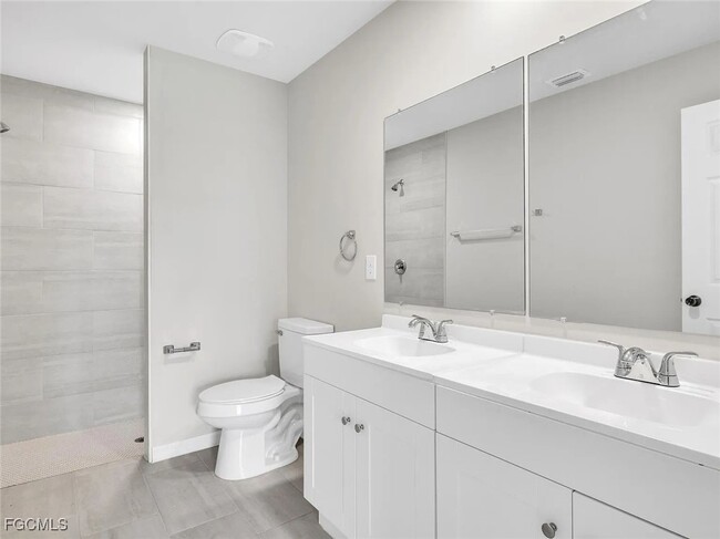 Photo - 4622 SW 8th Ct