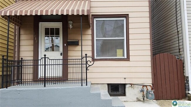 Building Photo - 1018 Lehigh St Rental