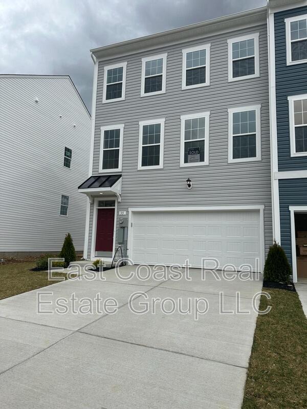 Photo - 35 Stafford Pl Townhome