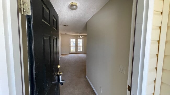 101 Hall St