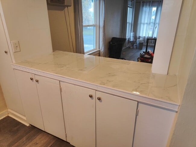 Photo - 1205 W Yakima Ave Unit 3