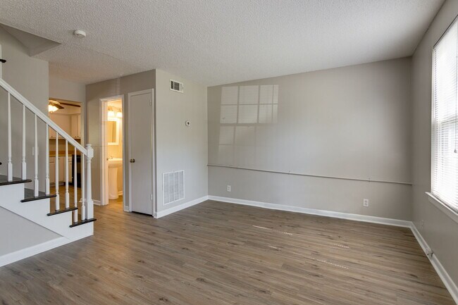 Photo - 241 Colt Dr B