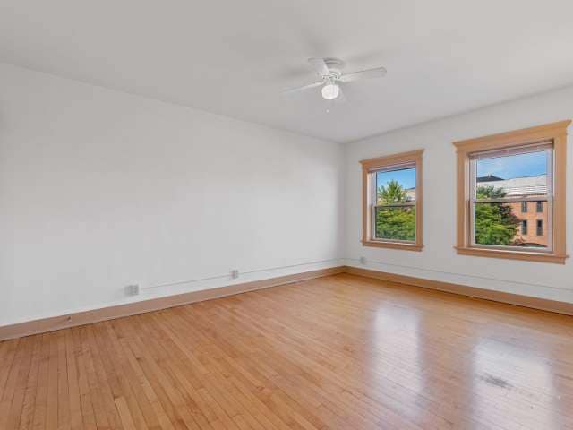 Photo - 2217 W Wisconsin Ave Unidad 06