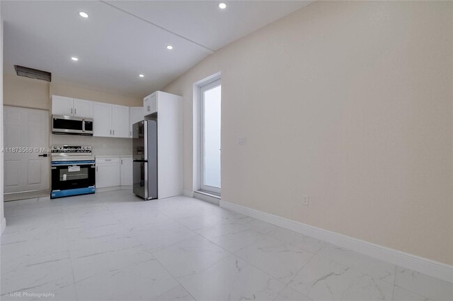 Photo - 10421 SW 184th St Unit 2