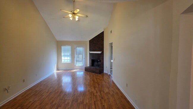 Photo - 5434 Kindle Creek Dr